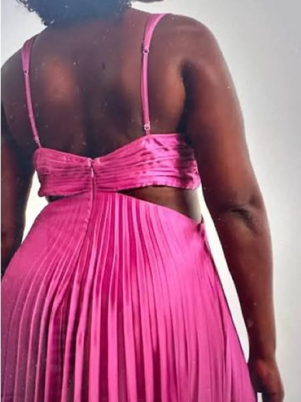 Abercrombie & Fitch Giselle Pleated Cut Out Maxi Dress